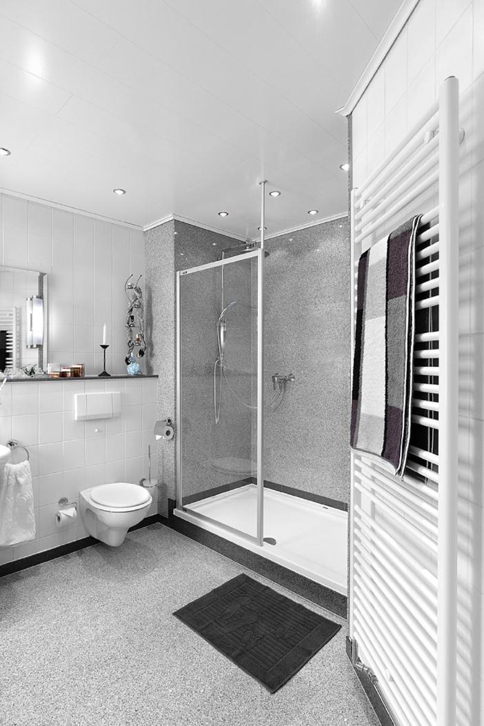 Management - Business Suiten Dortmund Pokoj fotografie